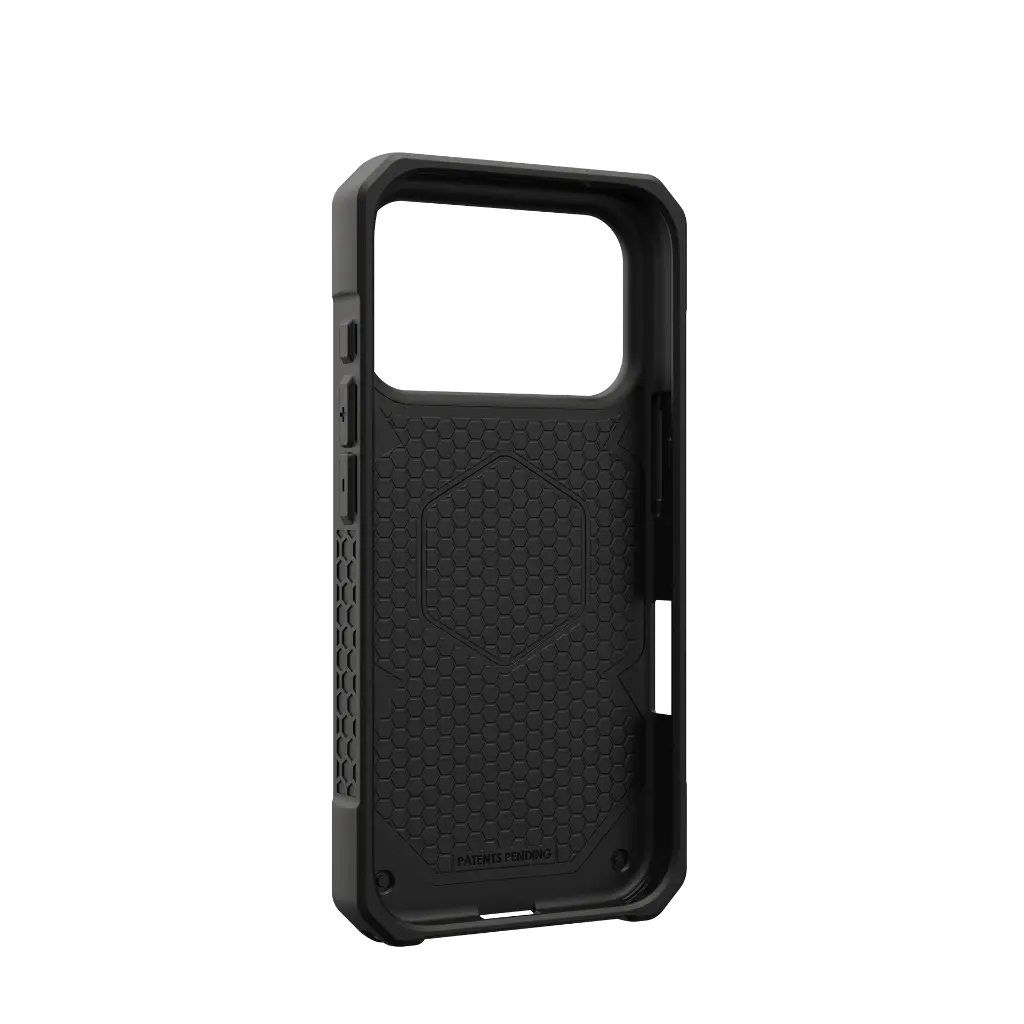 imgi_9_UAG_HS_APPLE_IPHONE-2025-TINMAN_MONARCH-PRO_CARBON-FIBER_NDV_04.webp