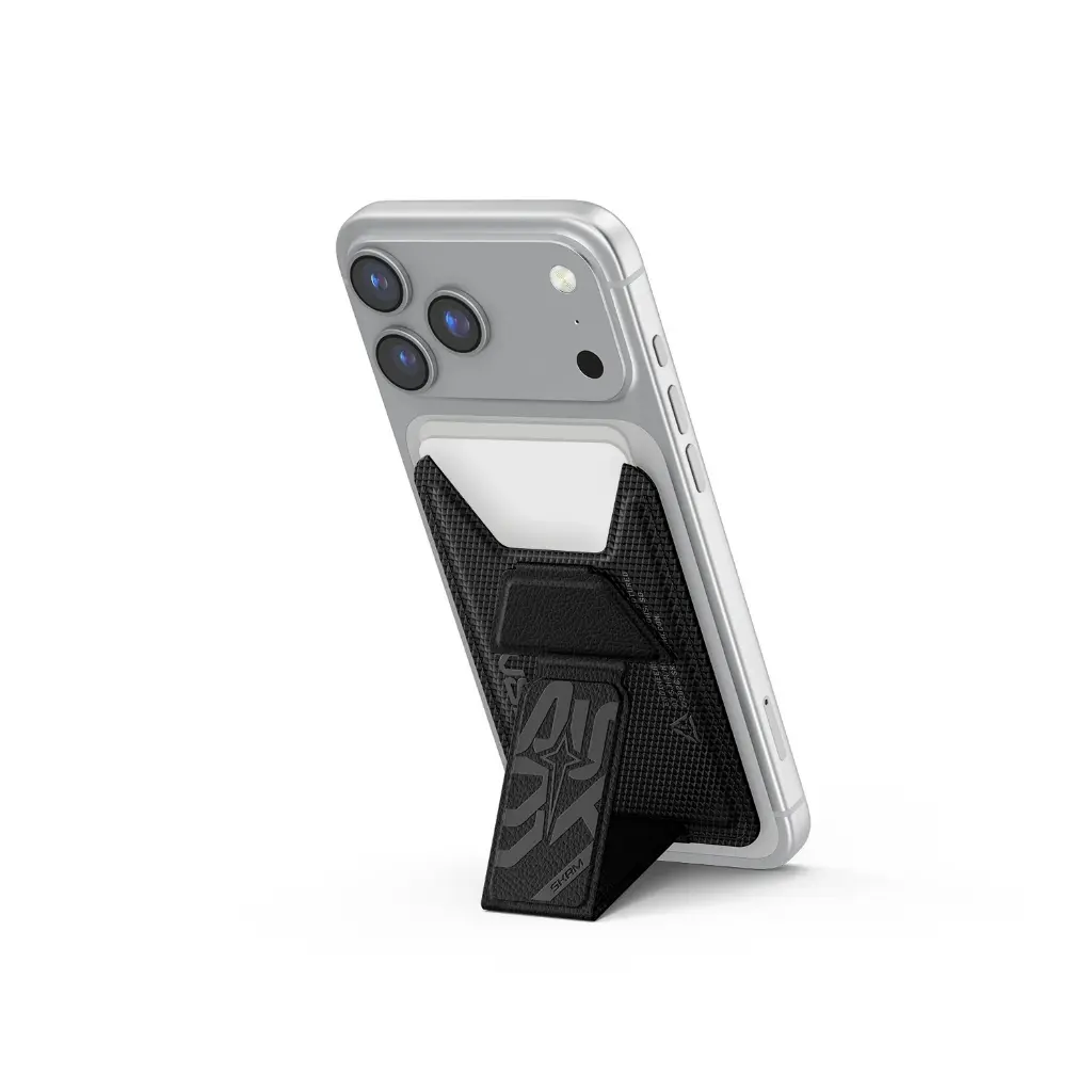 imgi_3_SK_PHANTOM_CARDHOLDER_02.webp