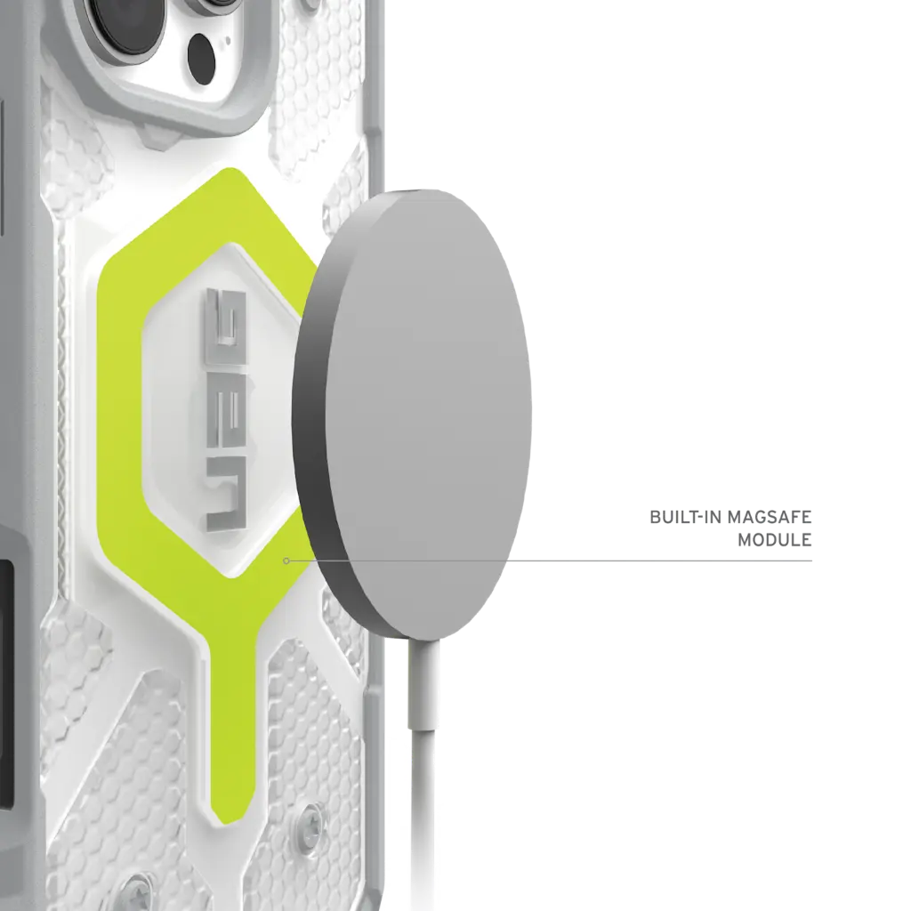 imgi_477_IPH16_PAUL_SERIES_FEATURES_PATHFINDER_CLEAR_ACTIVE_NEON_6.webp
