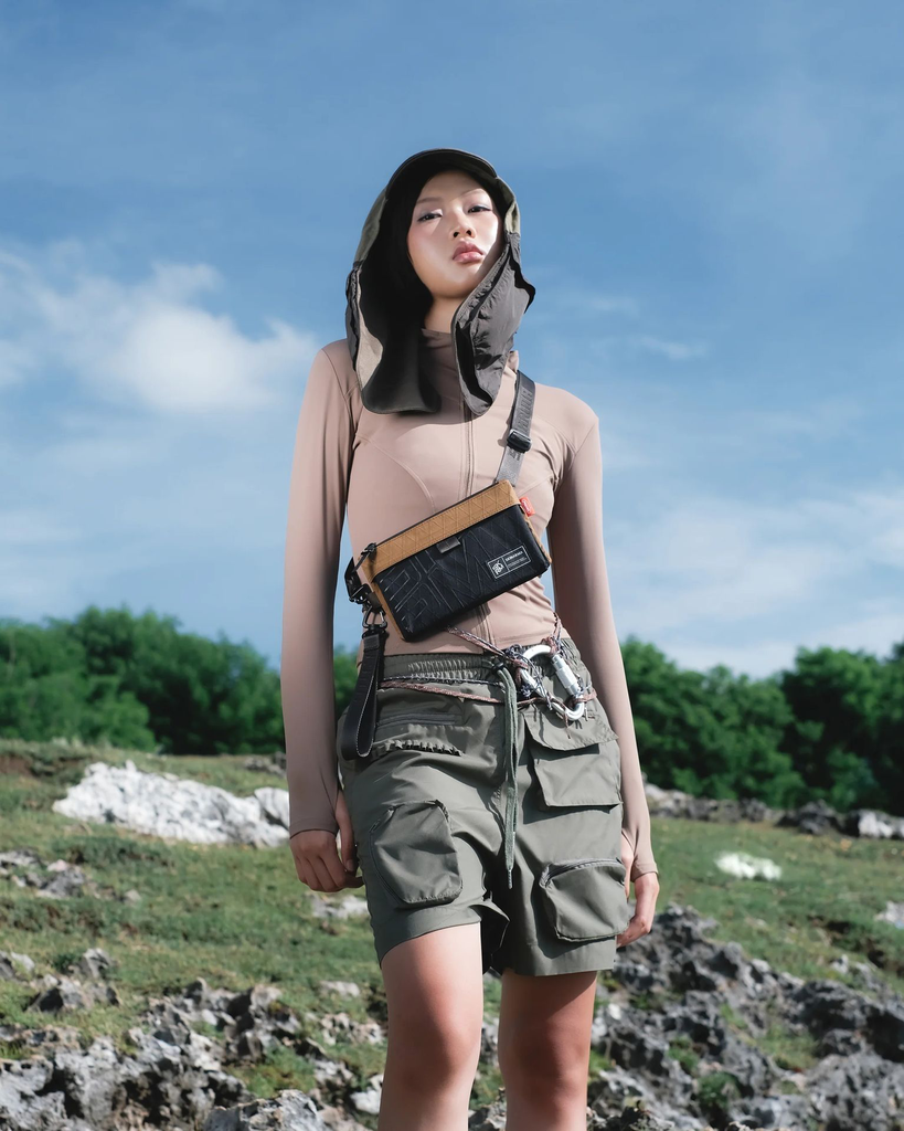 imgi_203_SK_Web_JAGER_Clutch_b3626644-8997-48ae-a439-0800442ea6f2.webp