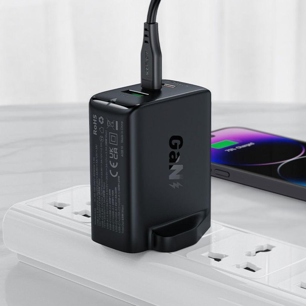 AceFastA44 PD65W GaN (2*USB- C+USB-A) charger (UK)