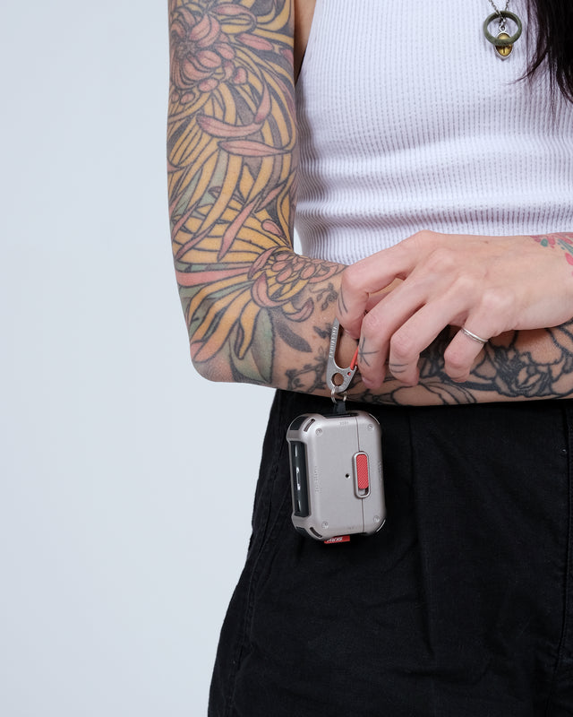 SkinArma Mecha Case for Airpods Pro 2 - Chrome