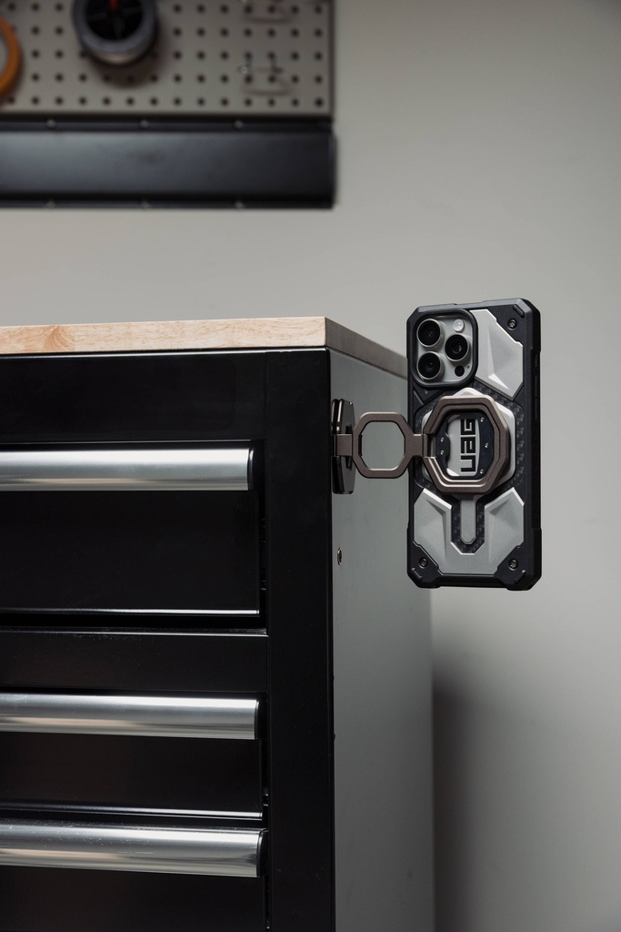 UAG Monarch Mag2 Dual Magnetic Ring Stand