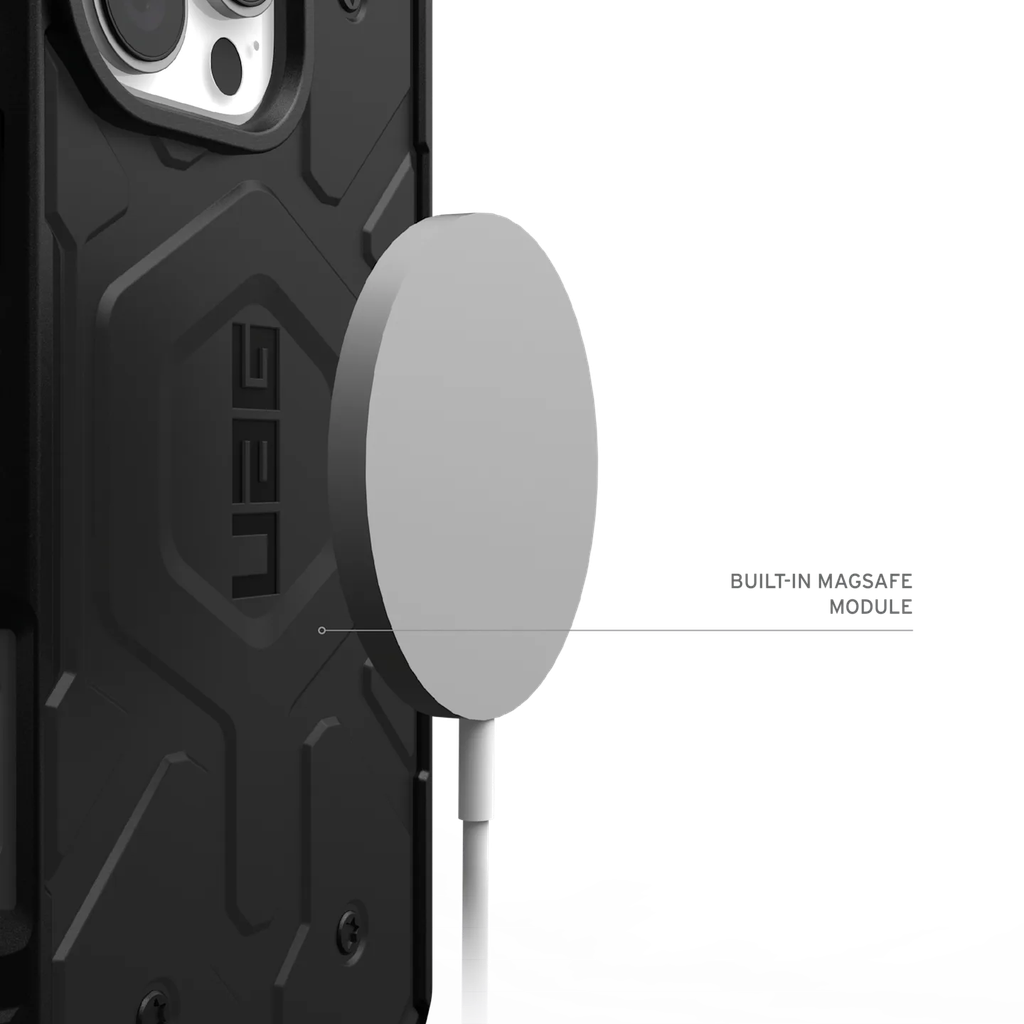 UAG iPhone 16 Pro Max Magsafe Pathfinder Case
