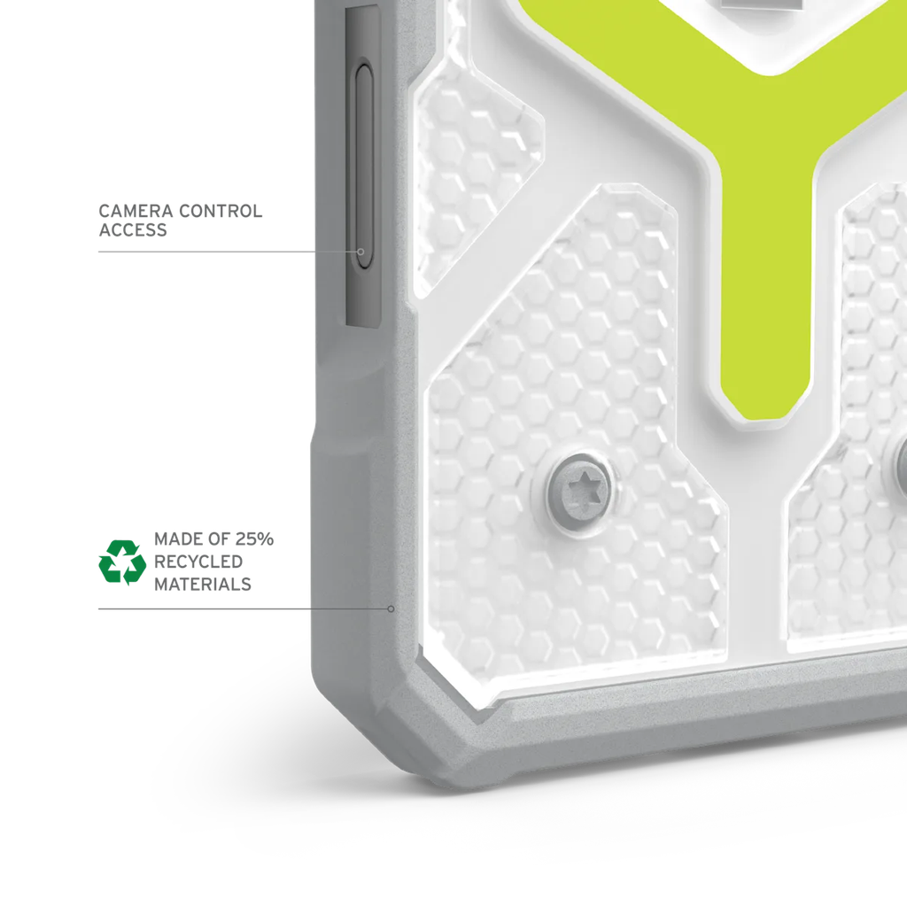 UAG iPhone 16 Pro o Pathfinder Clear Case