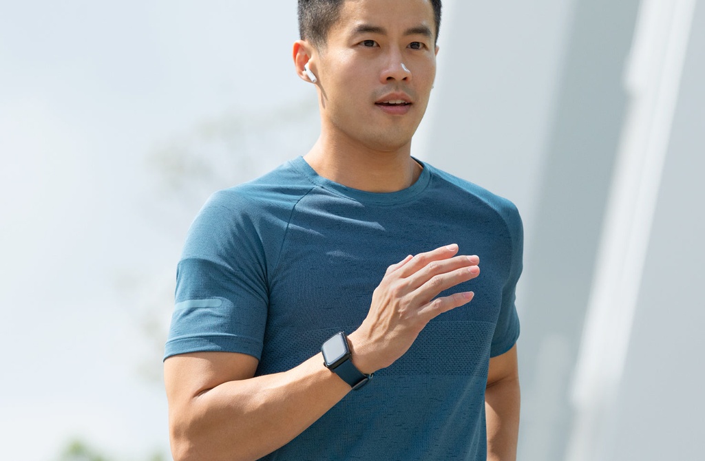 Uniq Linus Airosoft Silicone Strap For Apple Watch 41/40/38 mm - Chalk Grey 