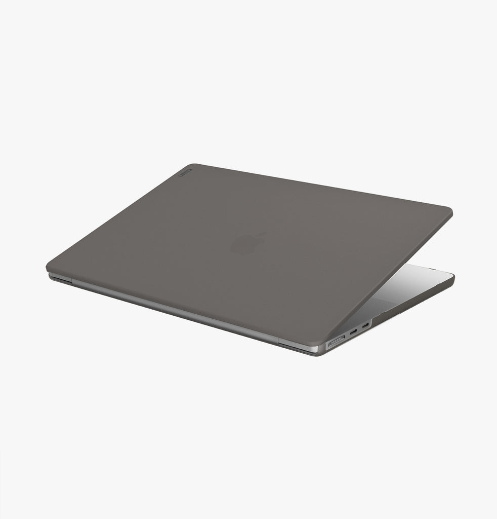 UNIQ CLARO MACBOOK AIR 13 (2022) - SMOKE (MATTE GREY)